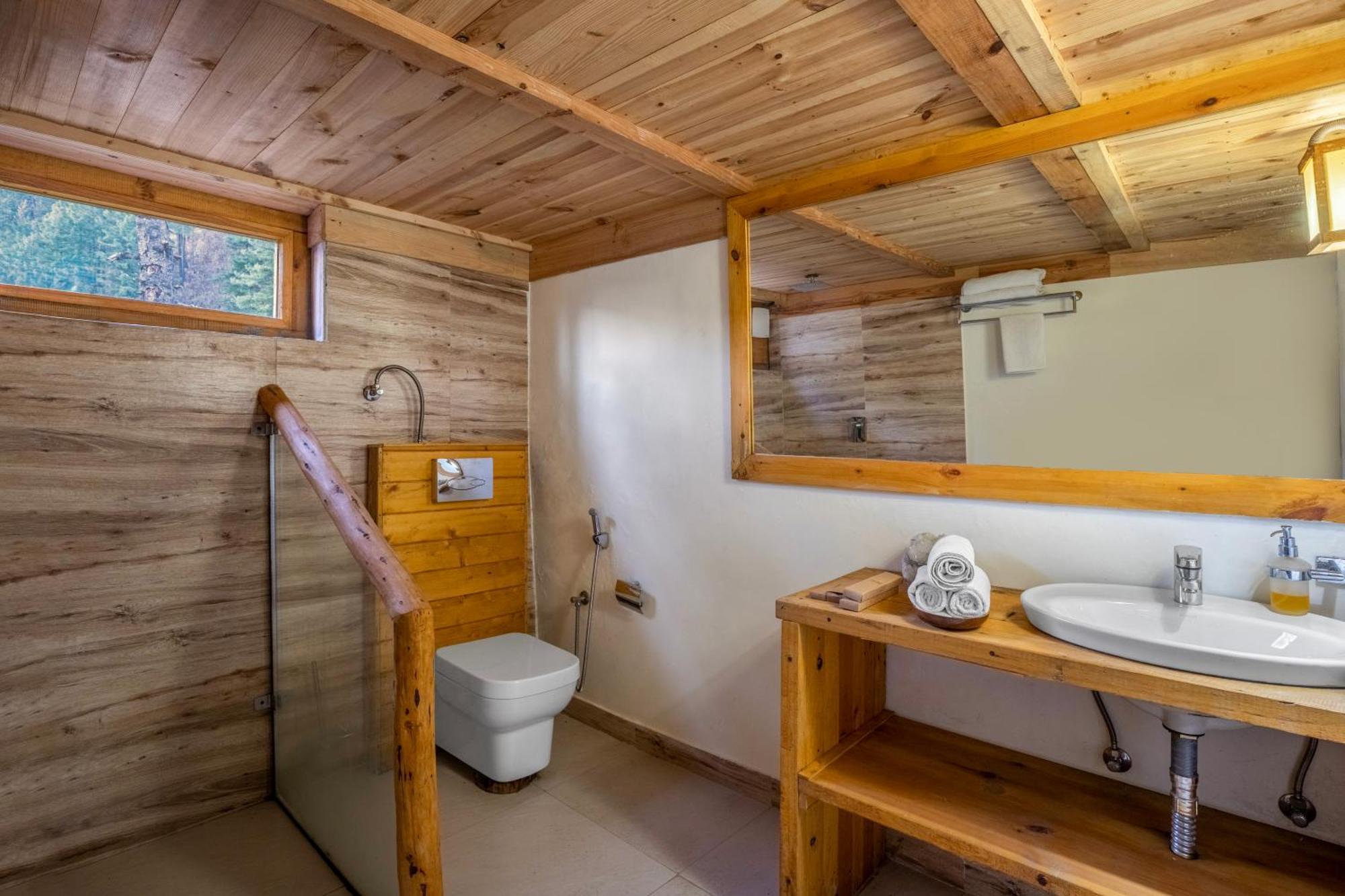 Elivaas 1 Bhk Premium Cottage With Sauna - Everly Shimla Dış mekan fotoğraf